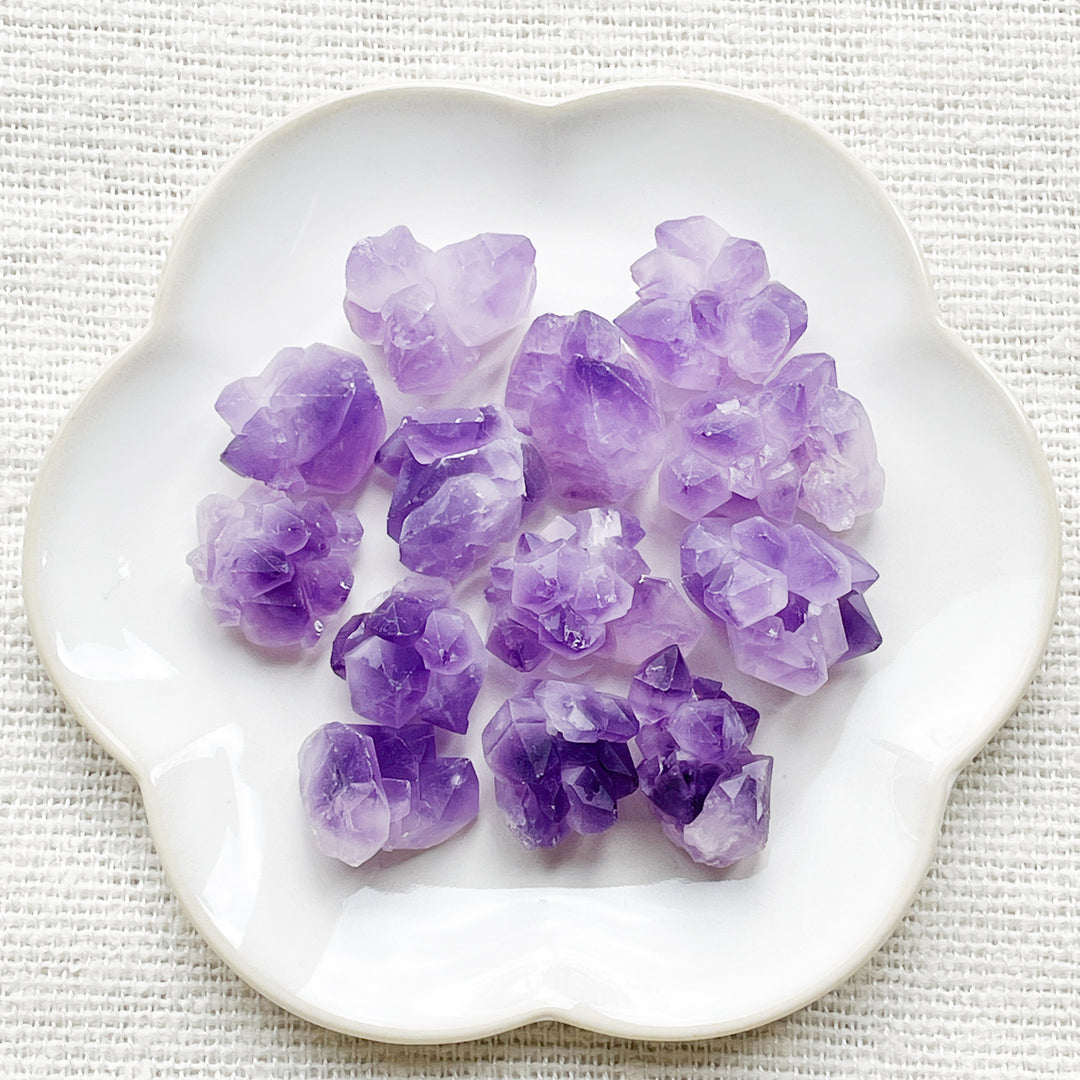 amethist paarse ruwe kristal edelsteen brok steen edelstenen mineralen