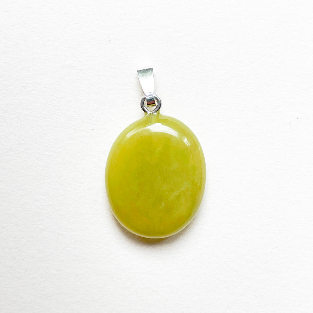 serpentijn limegroene edelsteen hanger edelsteenhanger 925 sterling zilver sieraad juweel