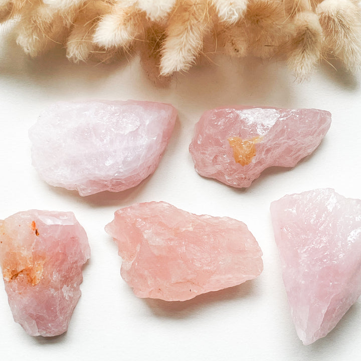 rozenkwarts roze ruwe steen brok edelsteen edelstenen kopen