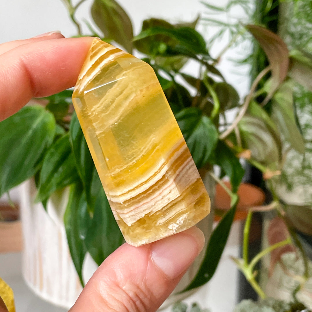 fluoriet gele toren sculptuur edelsteen mineralen