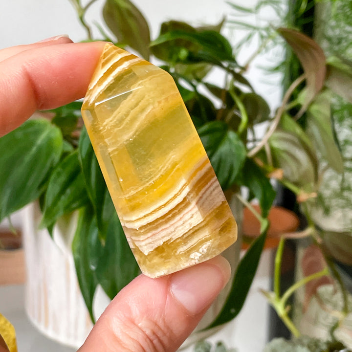 fluoriet gele toren sculptuur edelsteen mineralen
