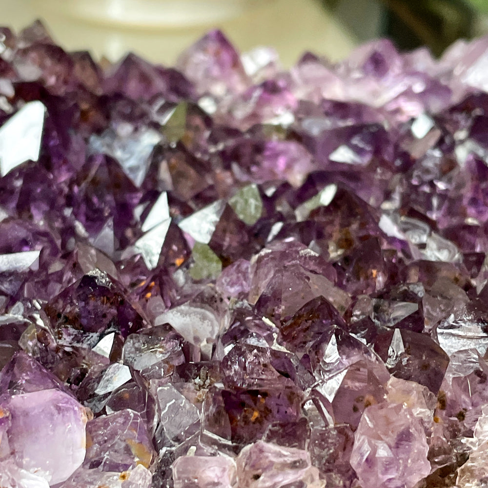 amethist paarse geode met goethiet ruwe steen brok edelsteen cluster mineralen
