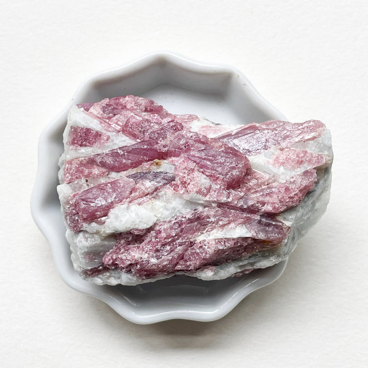 toermalijn roze ruwe steen brok edelstenen mineralen edelsteen kopen