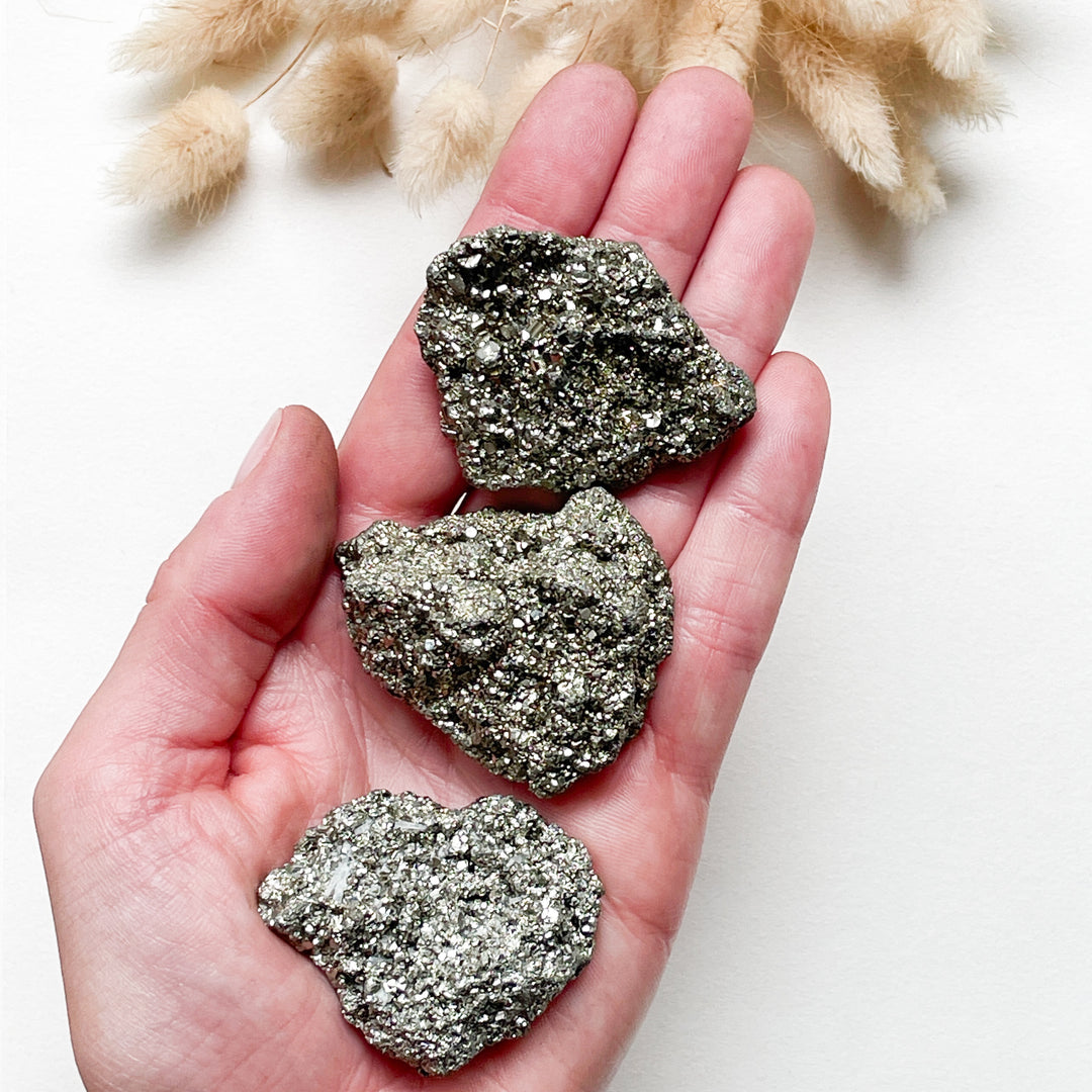 pyriet fools gold ruwe steen brok edelsteen goud