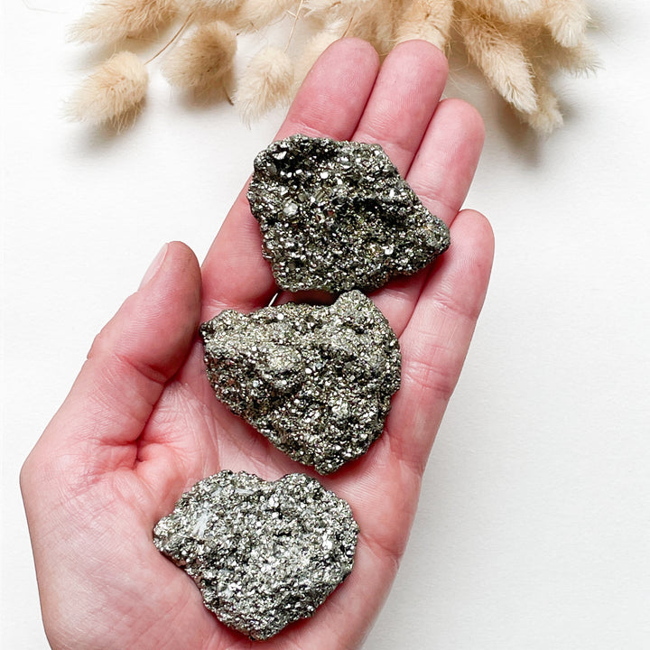 pyriet fools gold ruwe steen brok edelsteen goud