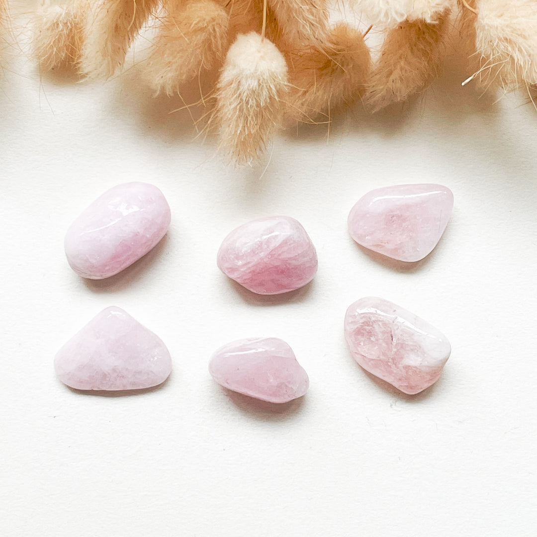morganiet zuurstokroze roze knuffelsteen trommelsteen edelsteen 