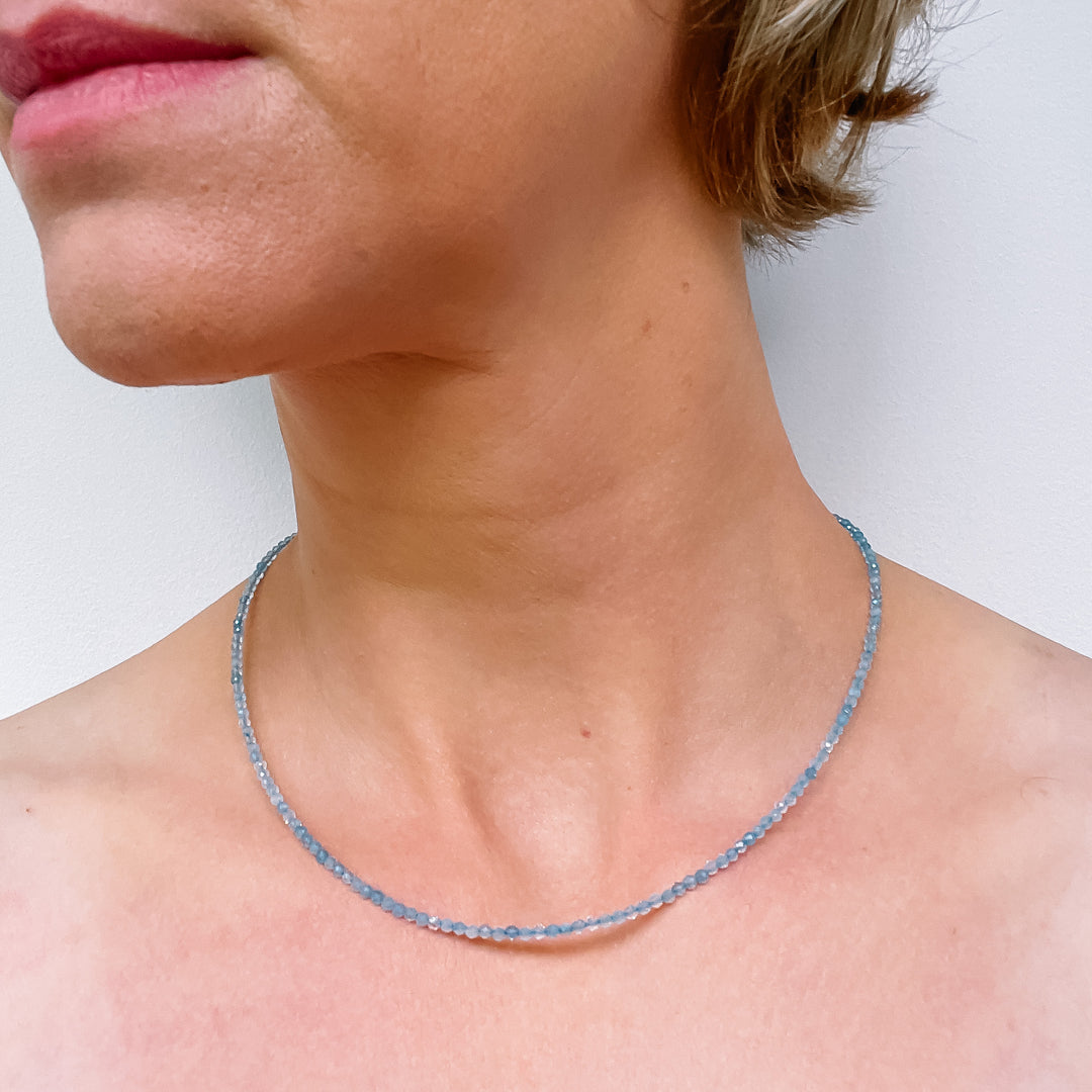 aquamarijn edelsteenketting kralenketting edelsteen ketting facet gefacetteerd juwelen sieraden edelstenen 925 sterling zilver