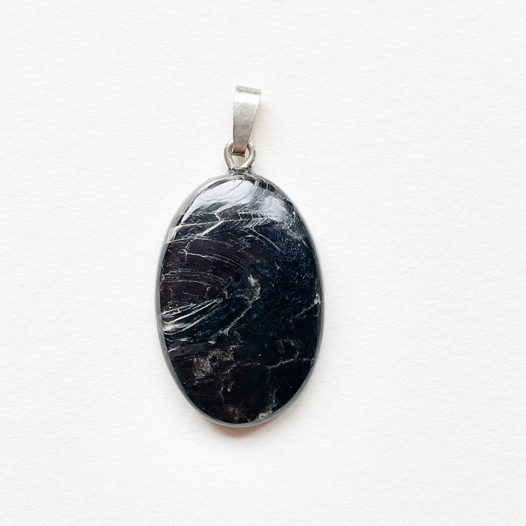 hypersteen zwarte hanger edelsteenhanger edelstenen 925 sterling zilver sieraden