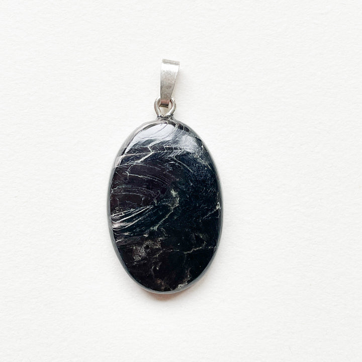 hypersteen zwarte hanger edelsteenhanger edelstenen 925 sterling zilver sieraden