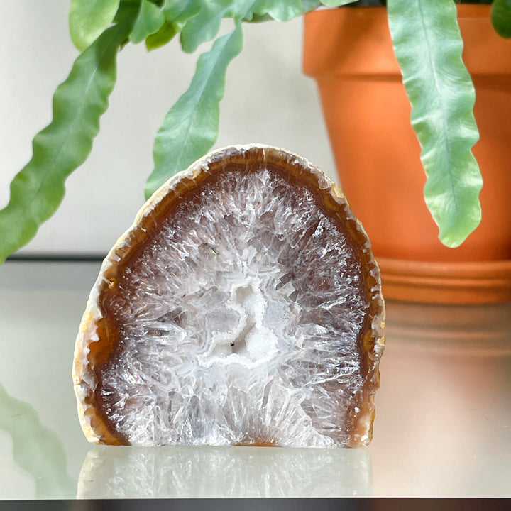 agaat geode staand ruwe steen brok sculptuur edelsteen