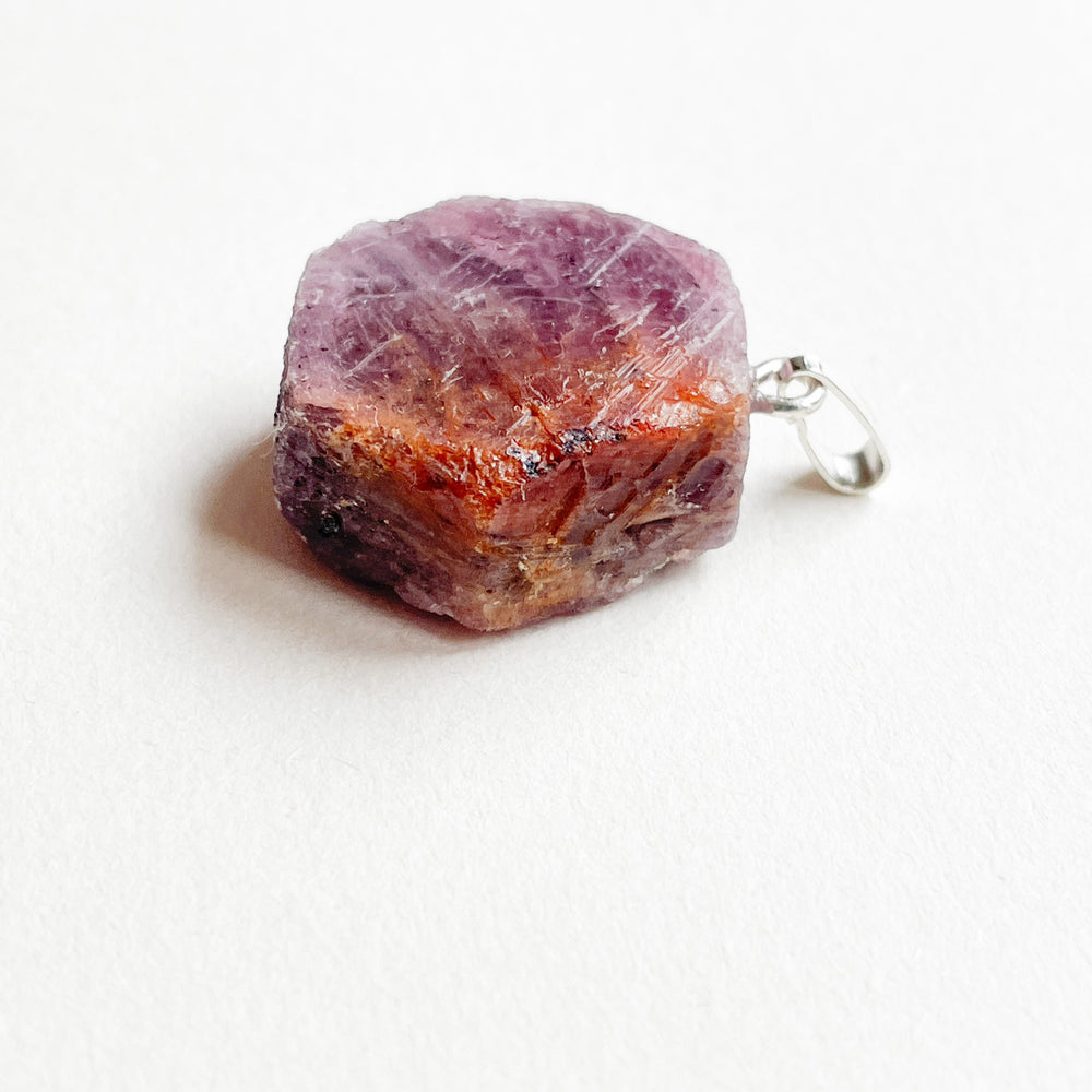 robijn rode edelsteen hanger edelsteenhanger 925 sterling zilver sieraad juweel