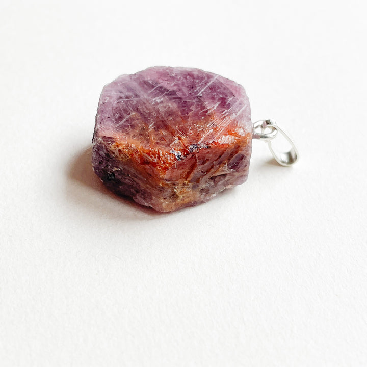 robijn rode edelsteen hanger edelsteenhanger 925 sterling zilver sieraad juweel