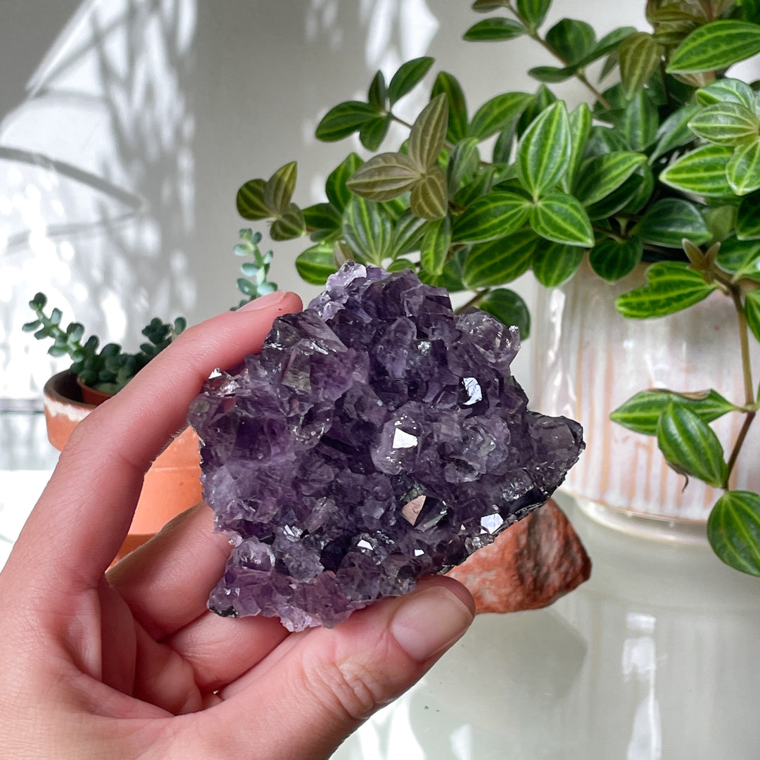 amethist geode paarse kristal edelsteen