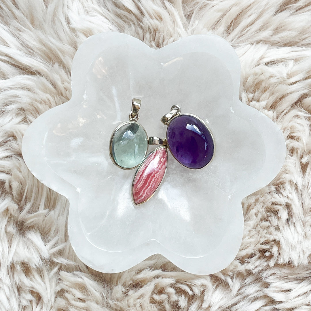 seleniet schaal bloem kom reinigen ontladen opladen edelsteen sieraden