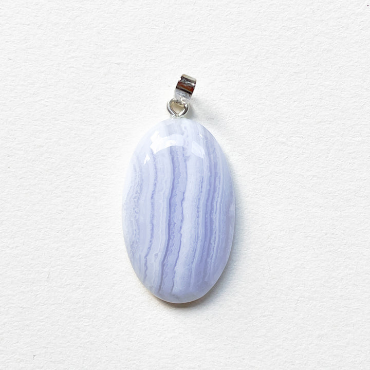 Pendentif premium en calcédoine bleu clair (argent sterling 925)