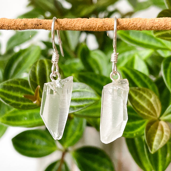 bergkristal witte edelsteen oorbel ruw zilver 925 sterling zilver