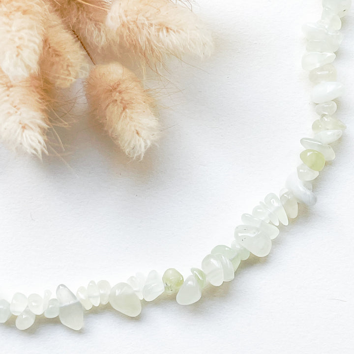 serpentijn groene jade edelsteen splitketting ruw RVS stainless steel