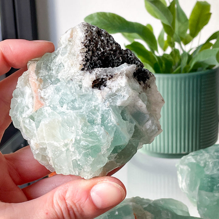 fluoriet groene brok steen edelsteen mineraal