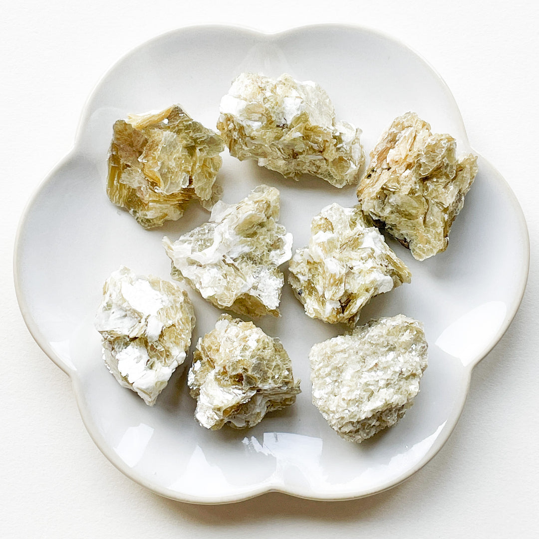 mica gouden ruwe steen brok edelsteen schijfjes edelstenen