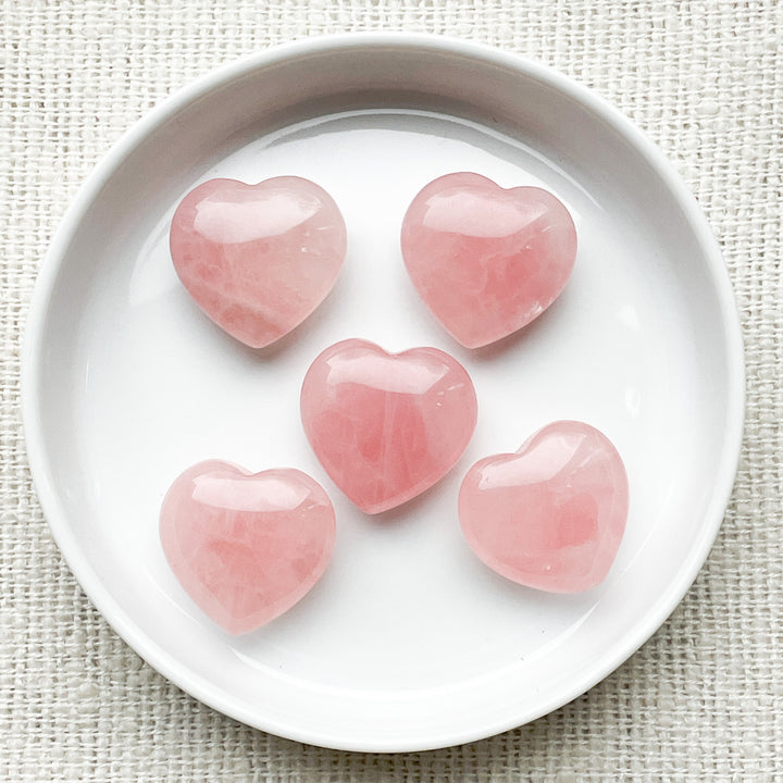 rozenkwarts liefde roze hart edelsteen
