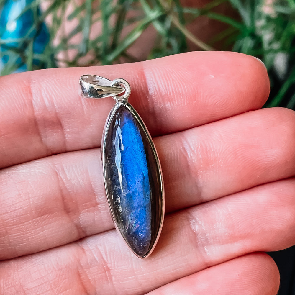 labradoriet blauwe luxe edelsteen hanger 925 sterling zilver