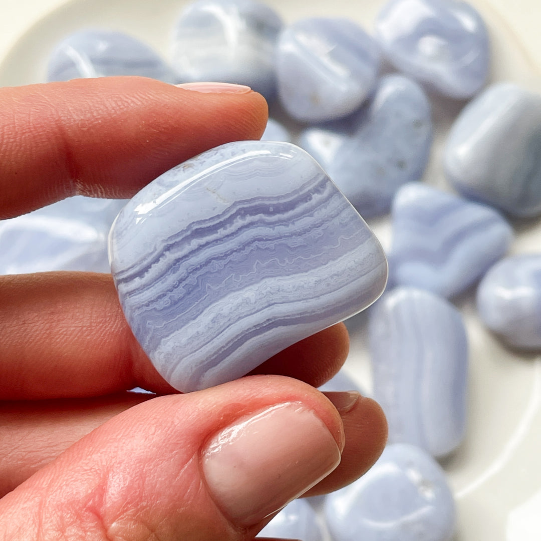 chalcedoon blauwe blue lace edelsteen trommelsteen knuffelsteen