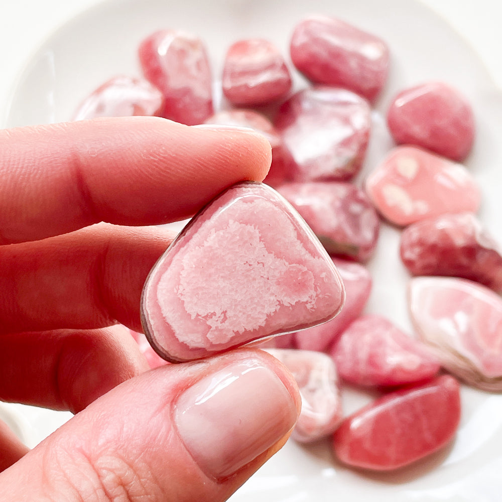 rhodochrosiet roze knuffelsteen trommelsteen edelsteen edelstenen