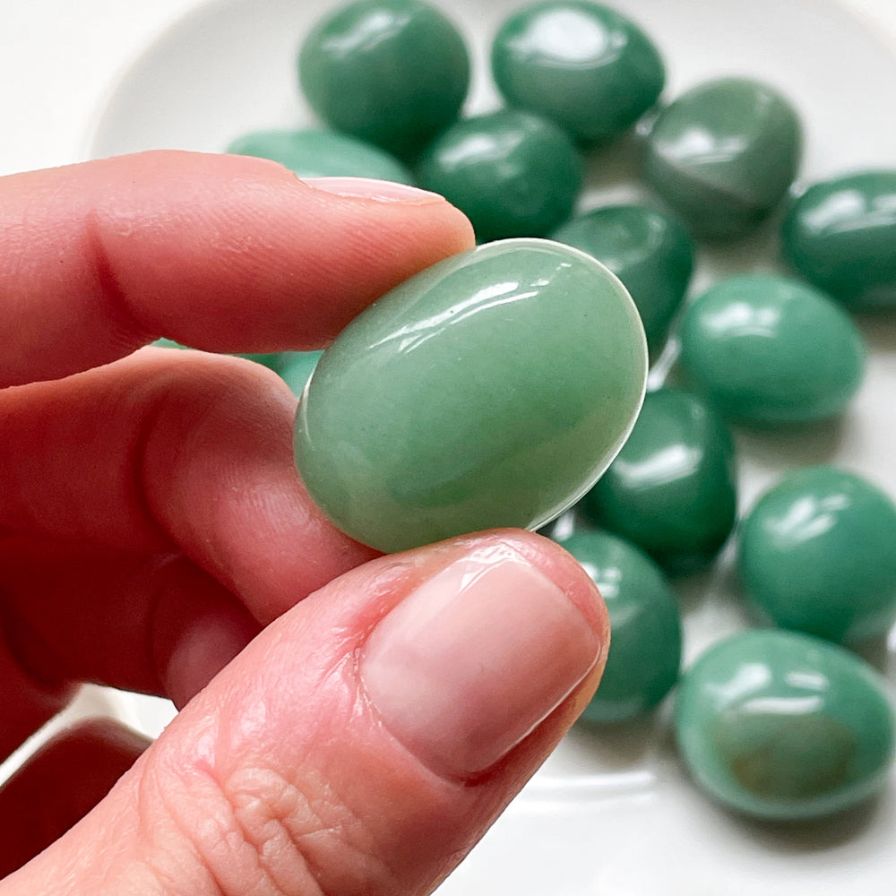 aventurijn groene knuffelsteen edelsteen trommelsteen