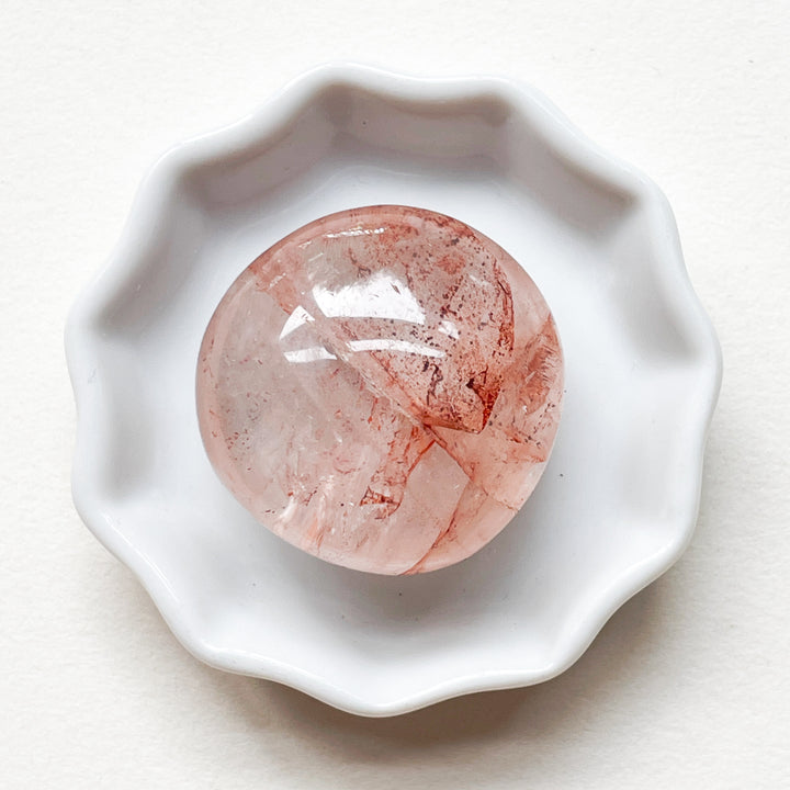 red healer hematoïde bergkristal zaksteen knuffelsteen trommelsteen edelstenen